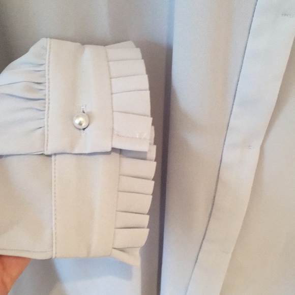 Loft Blouse - Picture 3 of 5